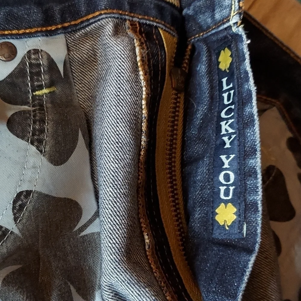 Lucky brand 455 distressed jeans